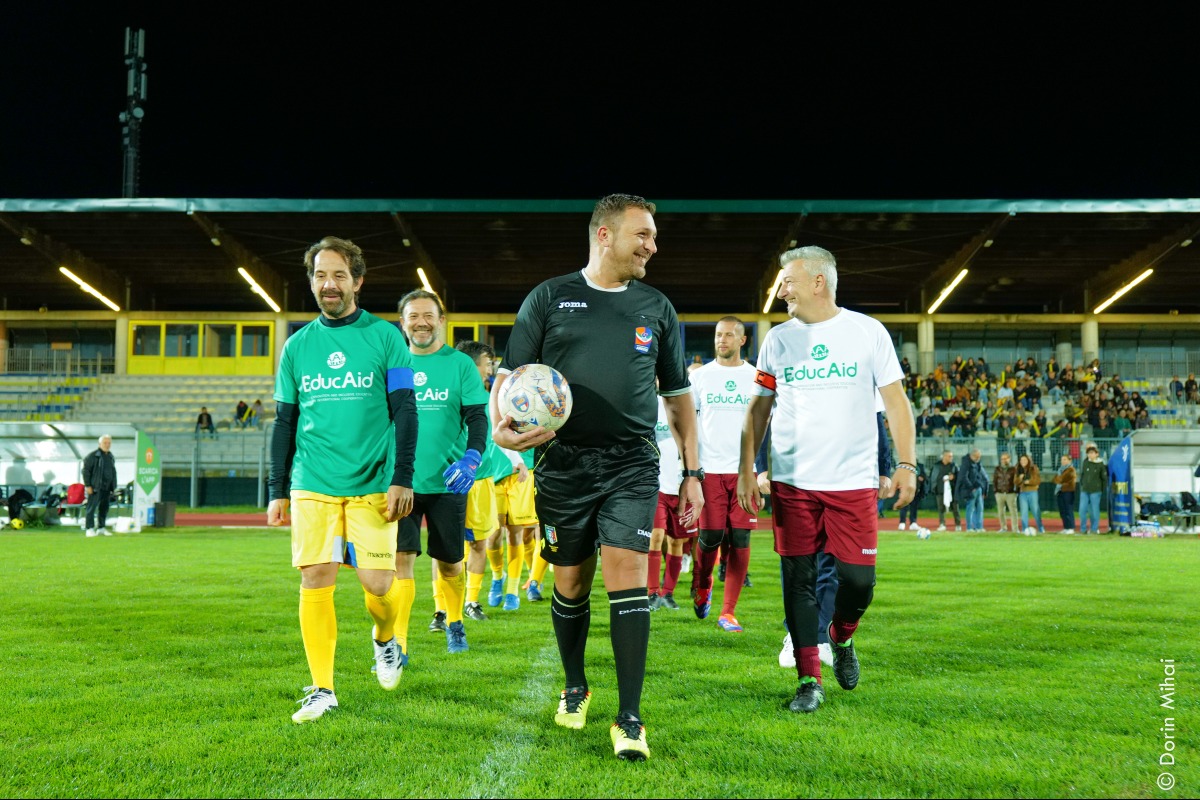 Santarcangelo, torna la partita di calcio benefico tra musicisti e cantanti - 