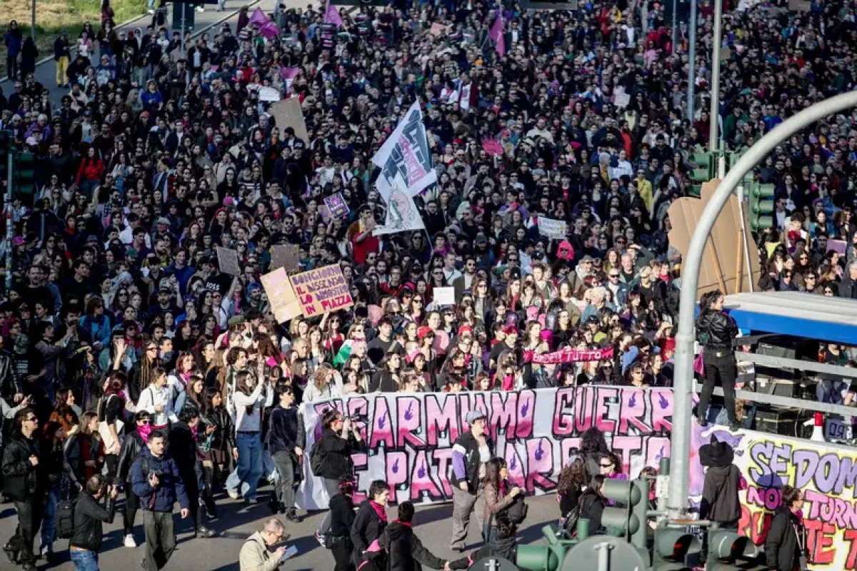 8 marzo, cortei in 60 piazze italiane: la giornata dedicata alle donne iraniane - PH ANSA