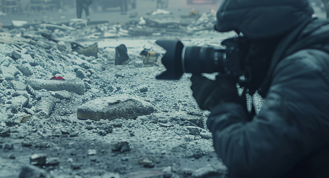 Medio Oriente in fiamme: il Pentagono sferra l’attacco "totale", Teheran minaccia Trump - Immagine creata con IA