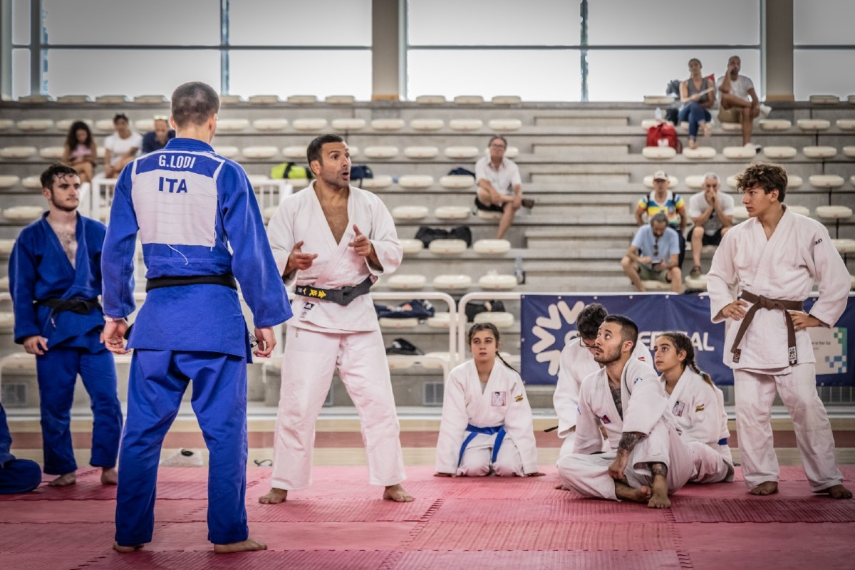 Riccione ospita uno stage nazionale di judo con il campione olimpico Pino Maddaloni - 