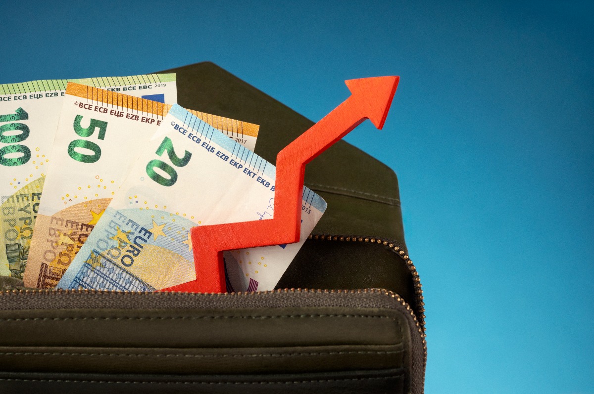 Statali, in arrivo aumenti fino a 209 euro nel nuovo contratto 2025-2027 - 