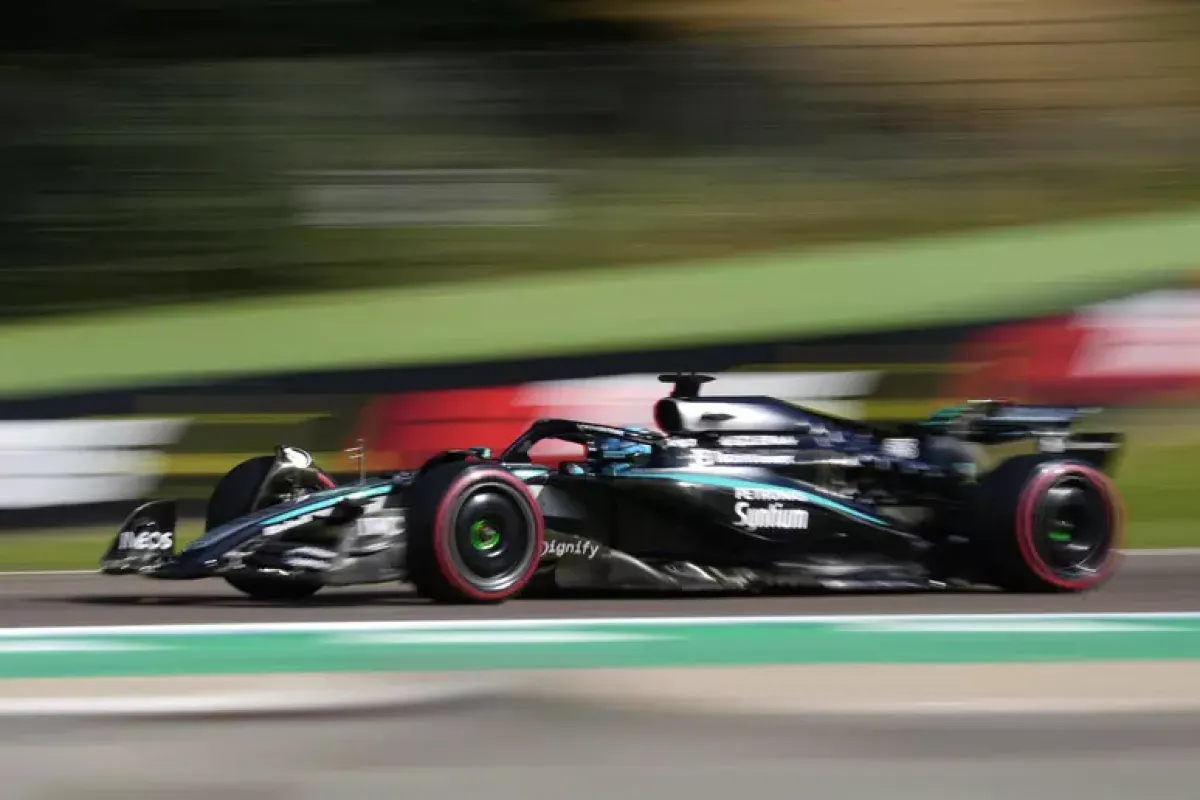 Russell trionfa nella Sprint in Cina, Ferrari sul podio. A Indian Wells finale Sabalenka‑Rybakina - © Ansa