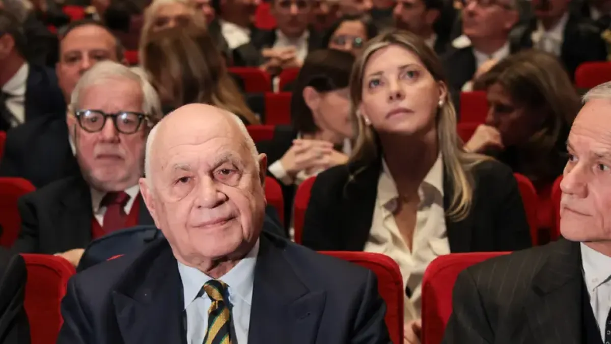 Bartolozzi torna in pubblico. Scontro tra Nordio e Lo Voi: “Il plotone d’esecuzione vi saluta” - © Quotidiano Nazionale