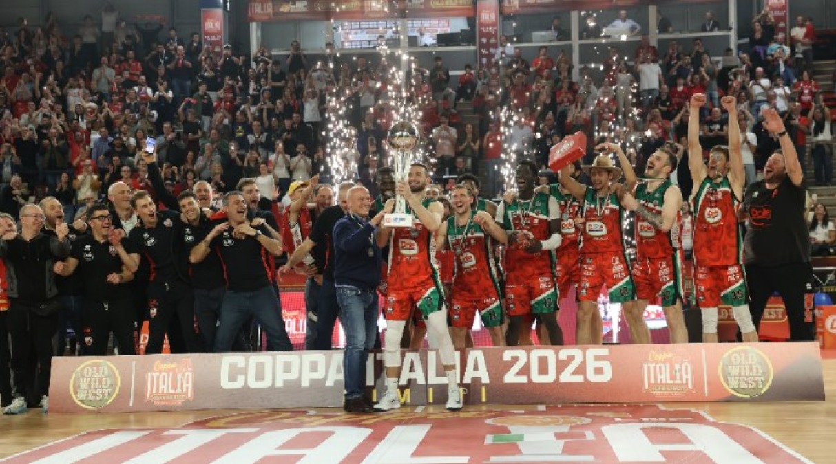 Basket A2, Dole alza la Coppa: battuta Verona (77-58) - Foto Nicola De Luigi