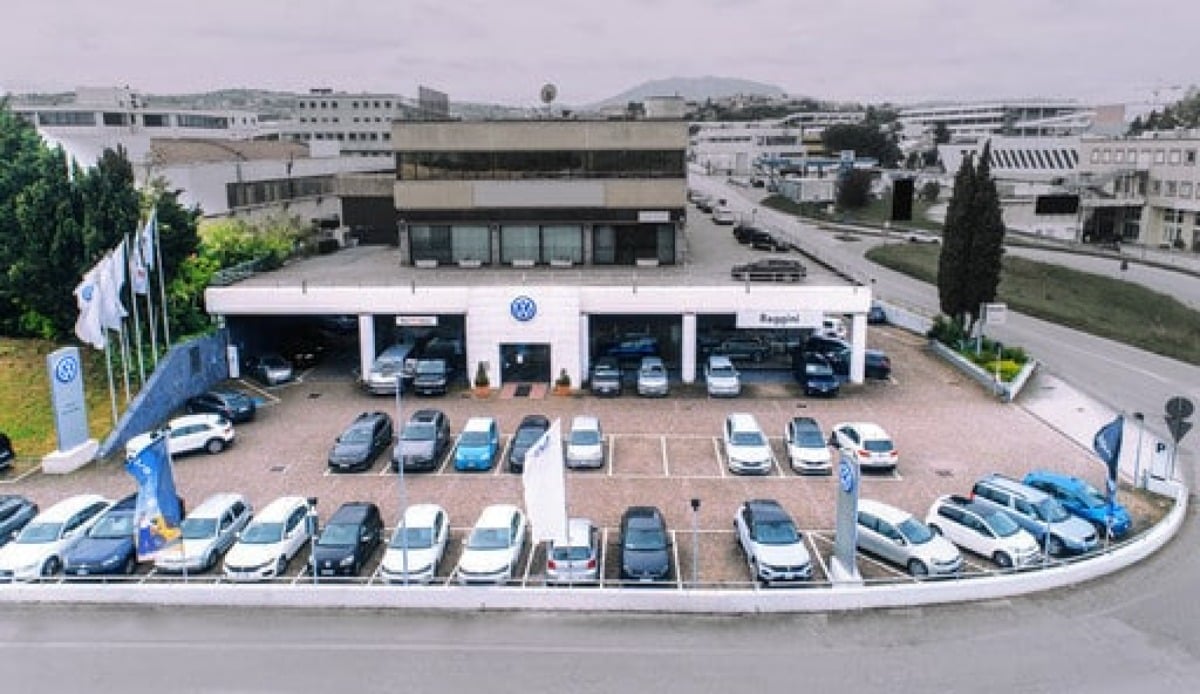 Offerte di lavoro: concessionaria Reggini cerca consulenti di vendita - Concessionaria Reggini