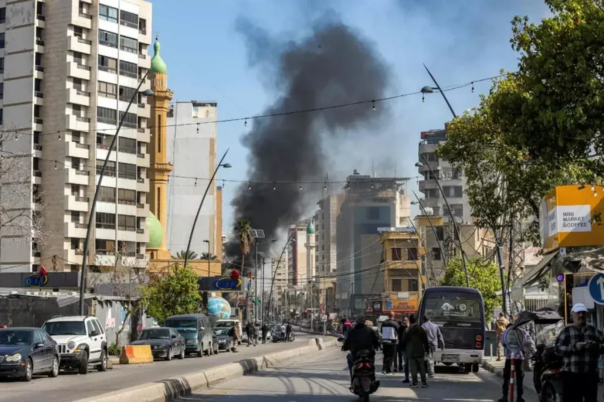 Raid a Teheran: ucciso il ministro dell’Intelligence iraniano. Turchia rafforza la difesa con nuovi Patriot - Bombardamento a Sidone, nel sud del Libano © ANSA/AFP