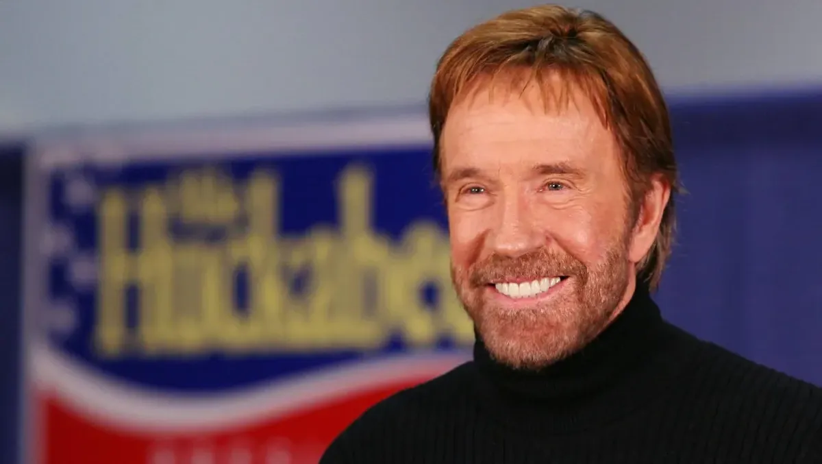 Addio a Chuck Norris: noto attore e "meme" agli albori di Internet - 