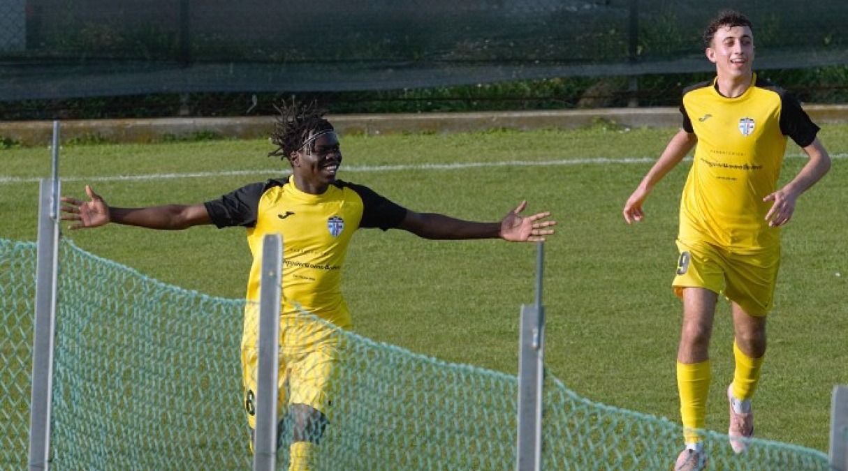 Calcio Promozione, il Gabicce Gradara cerca a Fano un risultato utile - Joseph Gambini, autore di una doppietta al San Costanzo