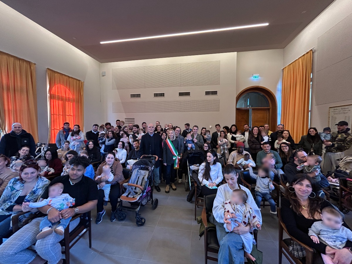 Cattolica accoglie i nuovi nati nel segno della gentilezza - 