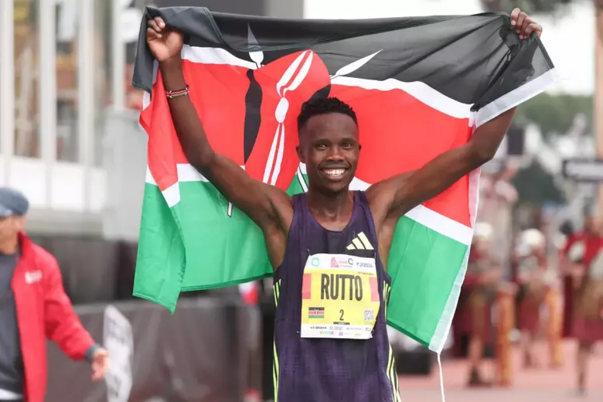 Maratona di Roma, dominio keniano: Rutto trionfa ancora, Kibiwot firma il record - © Ansa