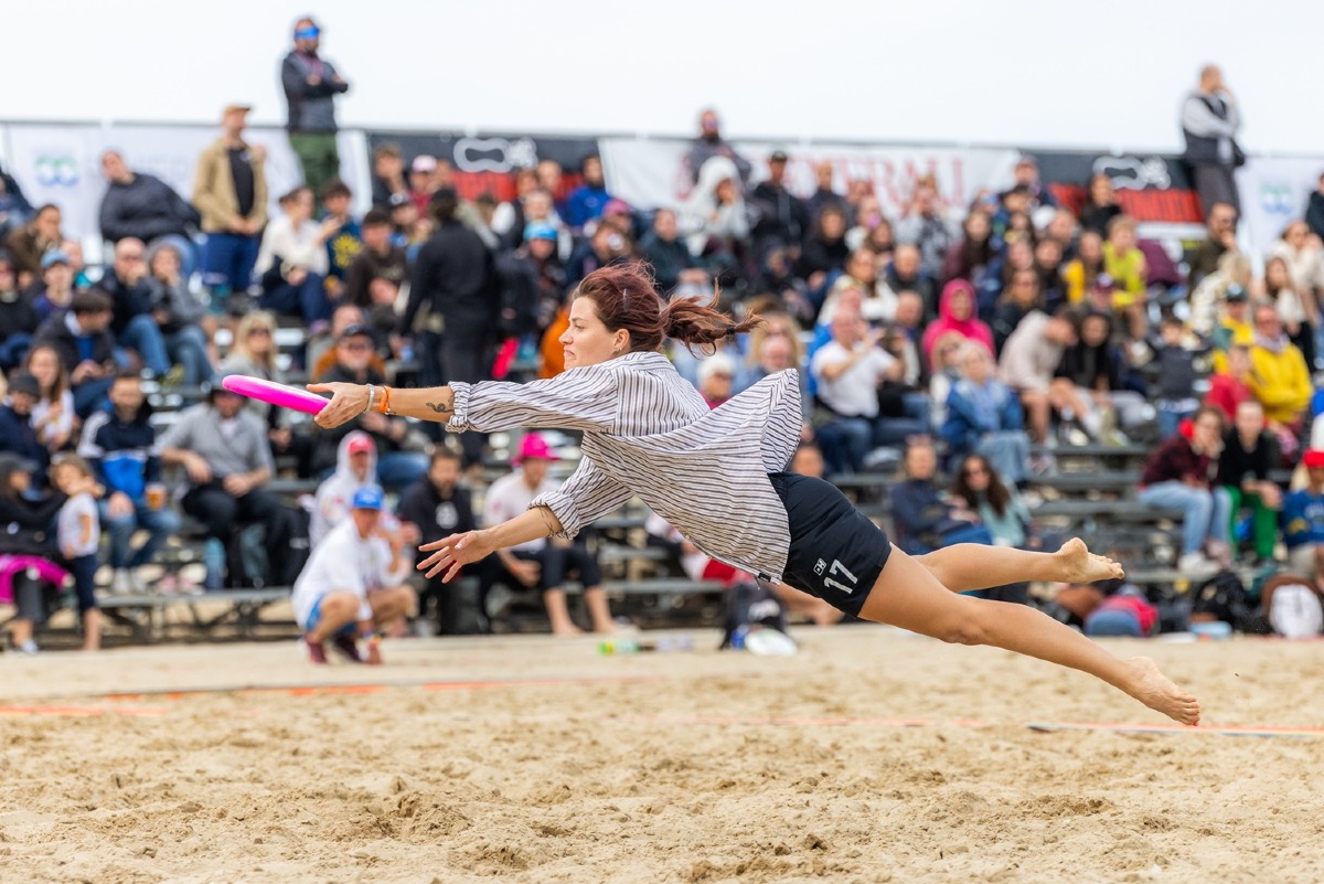 Primavera in movimento: Rimini tra tornei internazionali e attività sulla sabbia - 