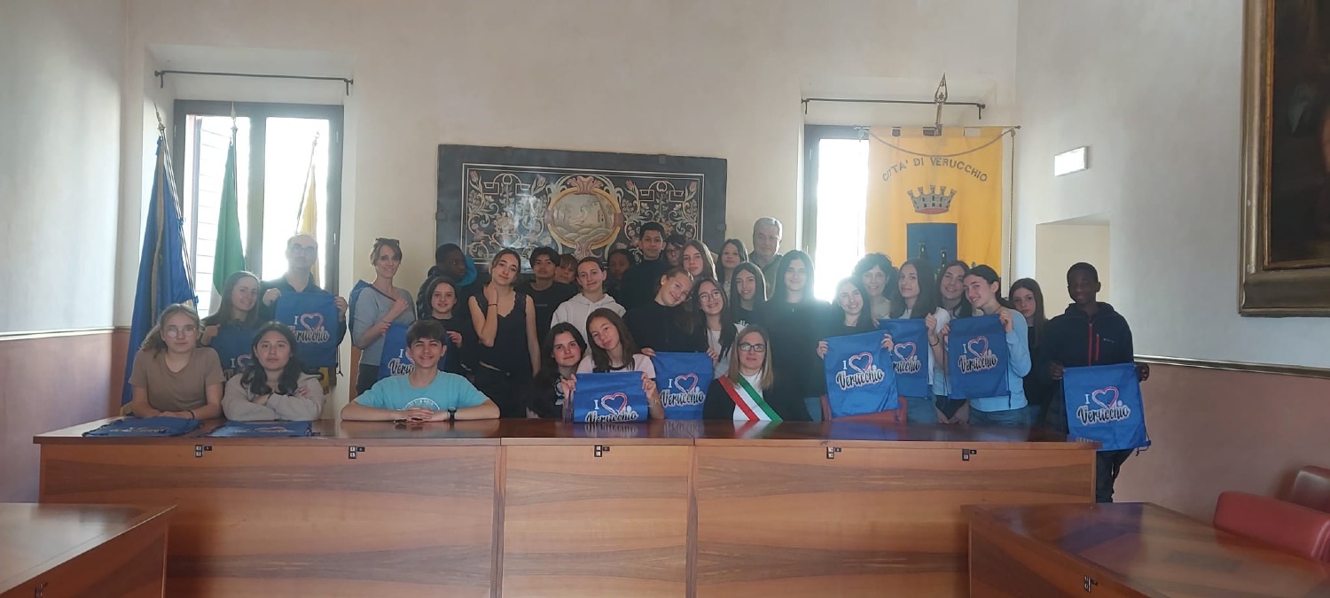Verucchio apre le porte all’Europa: studenti francesi in visita tra scuola e cultura - 