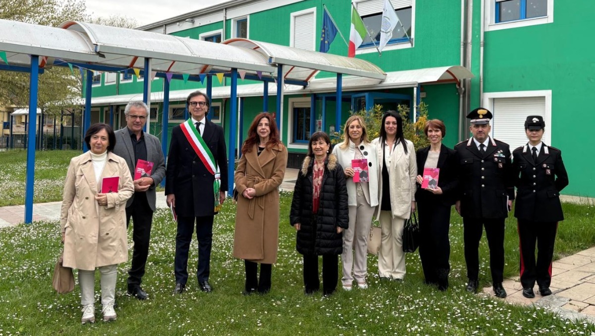 Coriano, il ministro Roccella parla agli studenti: "Rispetto ed ascolto sono fondamentali" - 