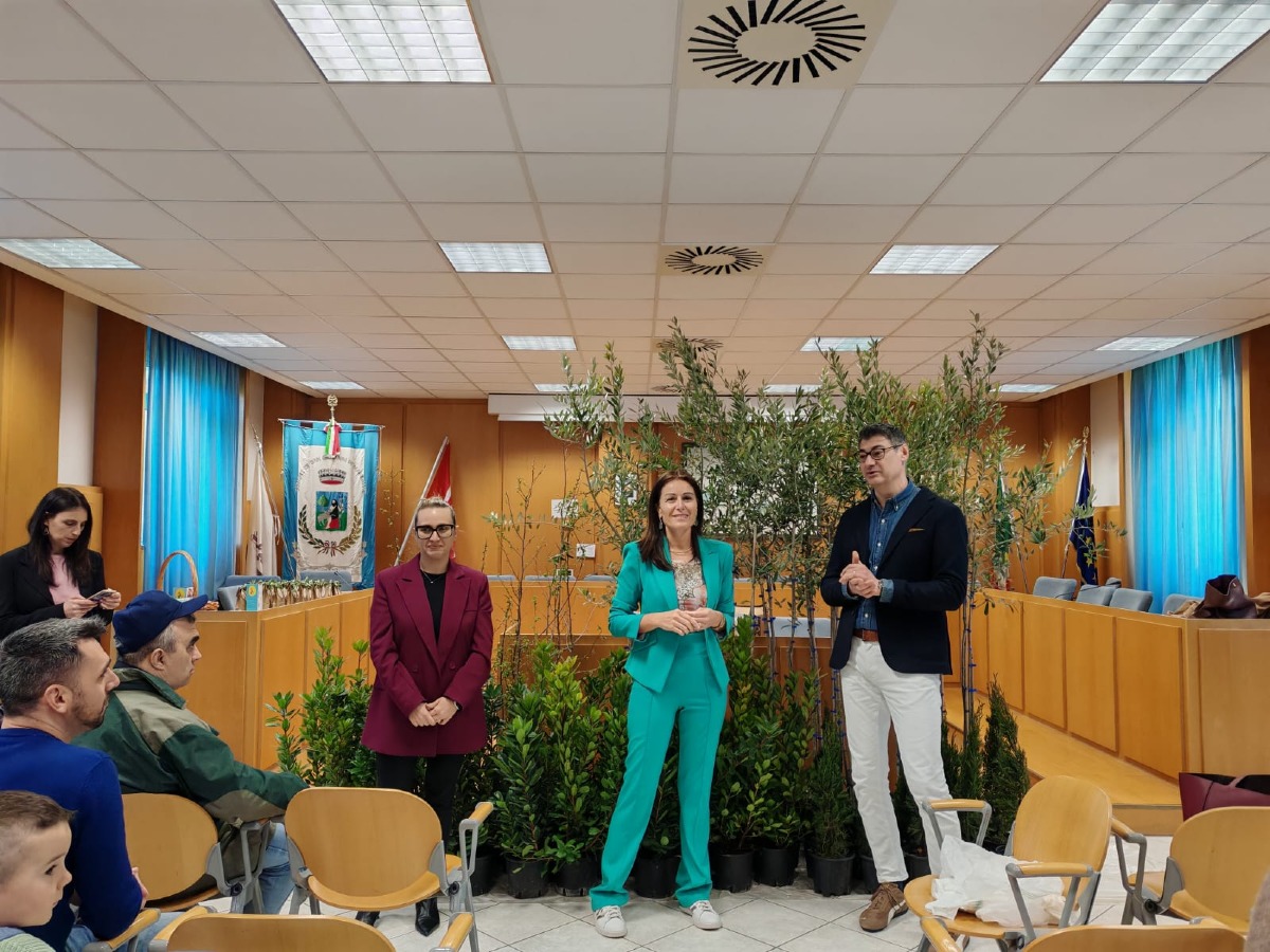 San Giovanni in Marignano accoglie i nuovi nati del 2025 con alberi e sorrisi - 