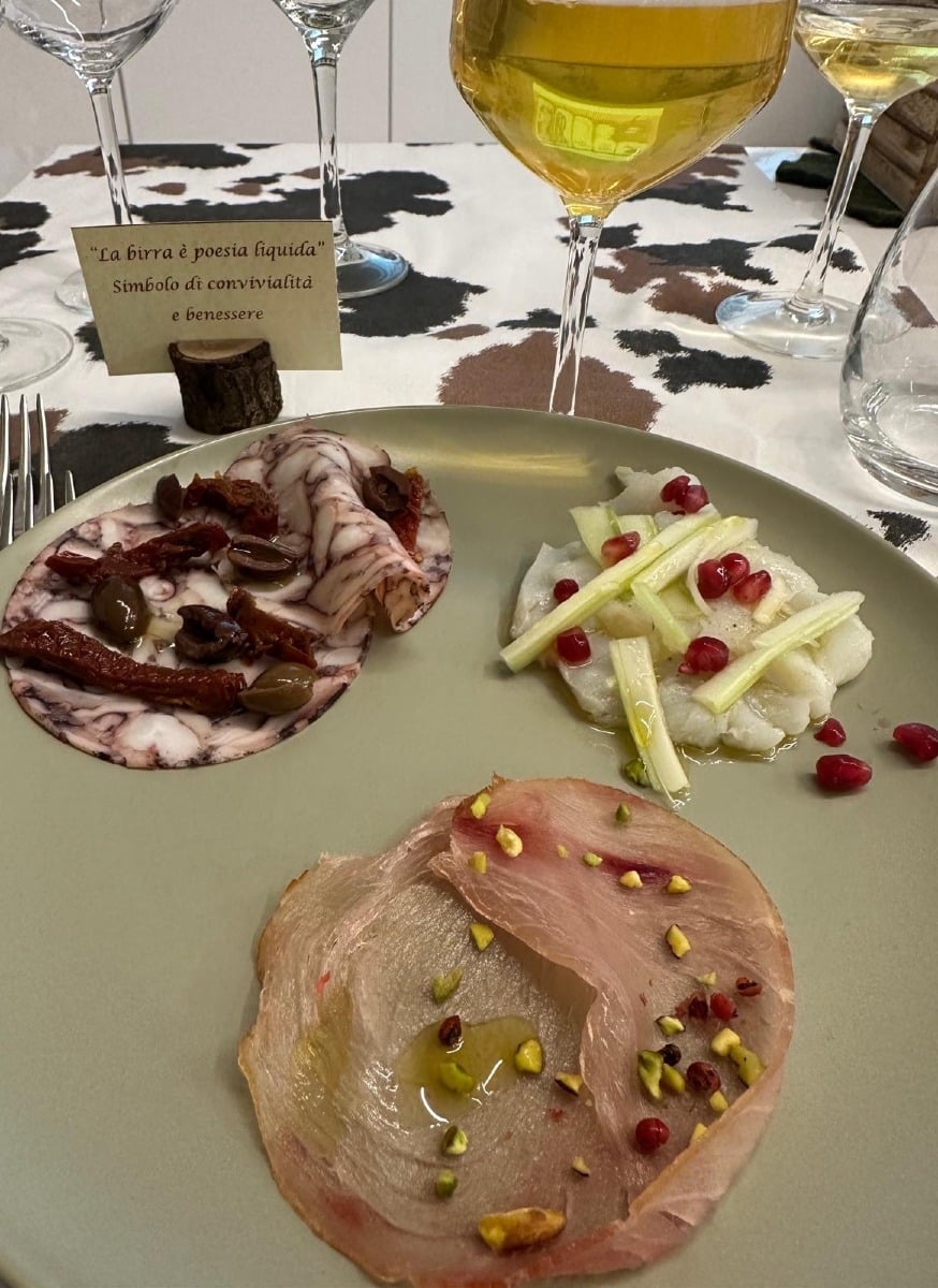 Foto Tris di Carpaccio e birra 'Gose stile Blanche'