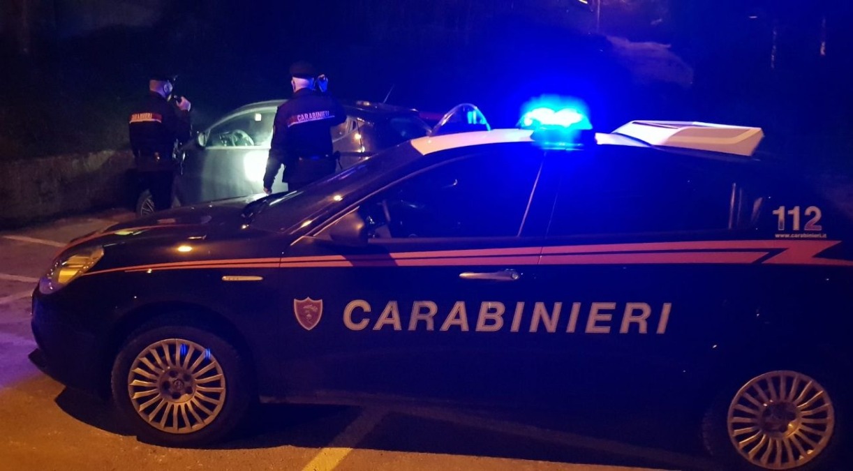 Novafeltria, il furto di auto finisce con inseguimento e un doppio arresto