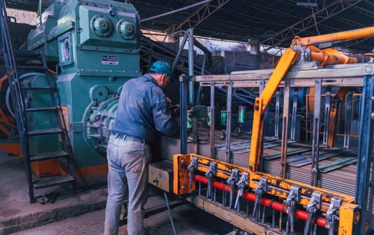 Manifatturiero riminese: produzione in calo nel 2025 - 