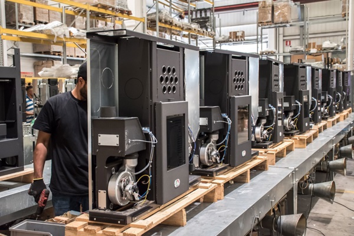 Stufe a Pellet Italia: ecco l’offerta sui modelli con Wi-Fi integrato per riscaldare la casa in modo smart - 