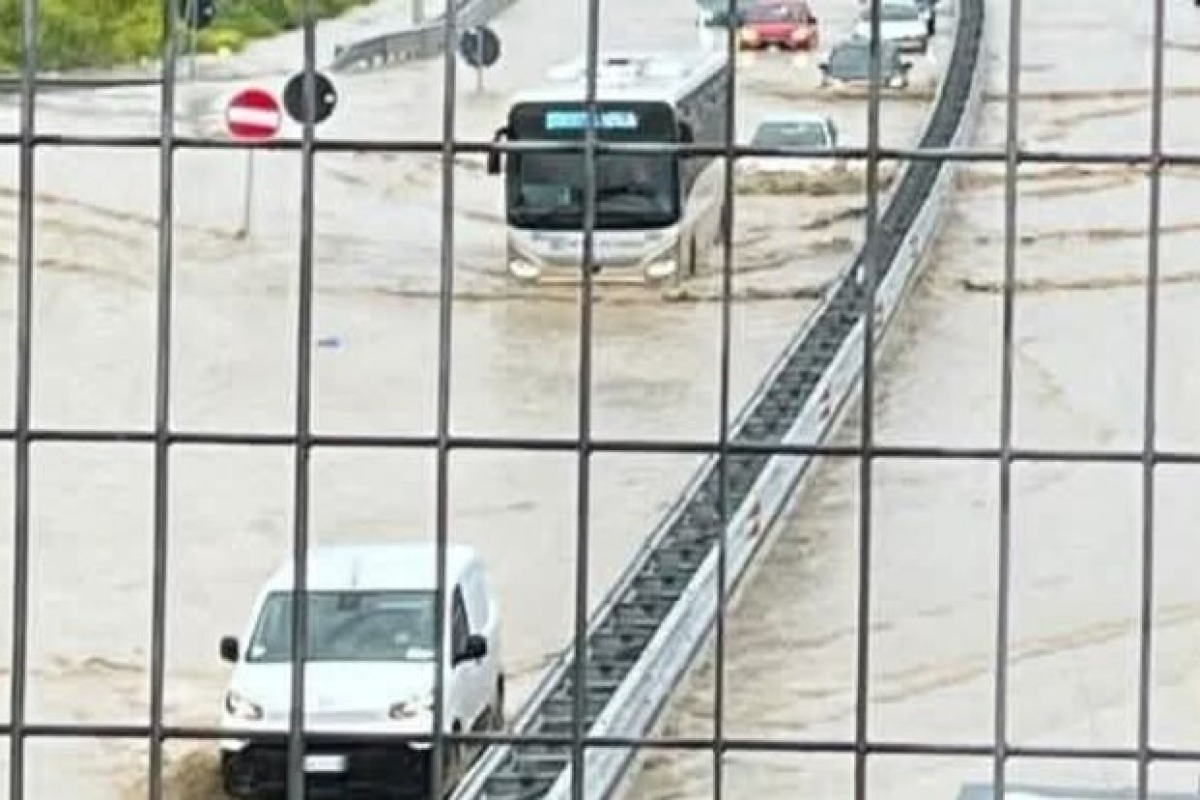 Maltempo, il Centro‑Sud ancora in ginocchio: chiusi due ponti sul Trigno tra Abruzzo e Molise - © Ansa