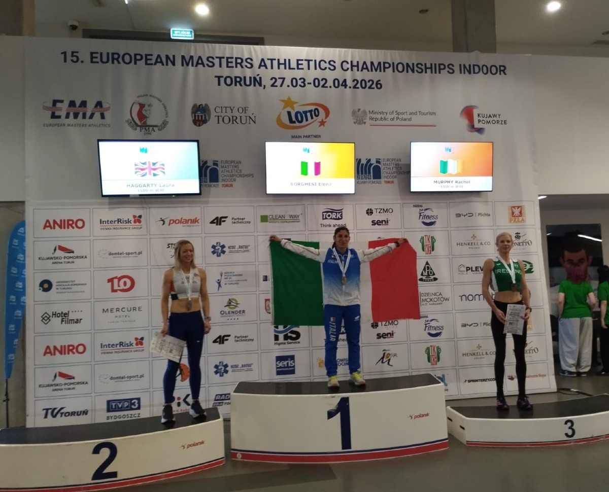 Elena Borghesi campionessa europea master nei 1500 metri indoor - Il podio