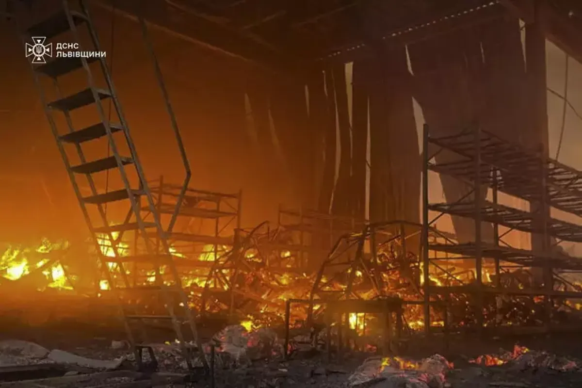 Odessa sotto attacco: tre morti, tra cui un bambino. Blackout nel Chernihiv, otto feriti in Russia - © ANSA/EPA