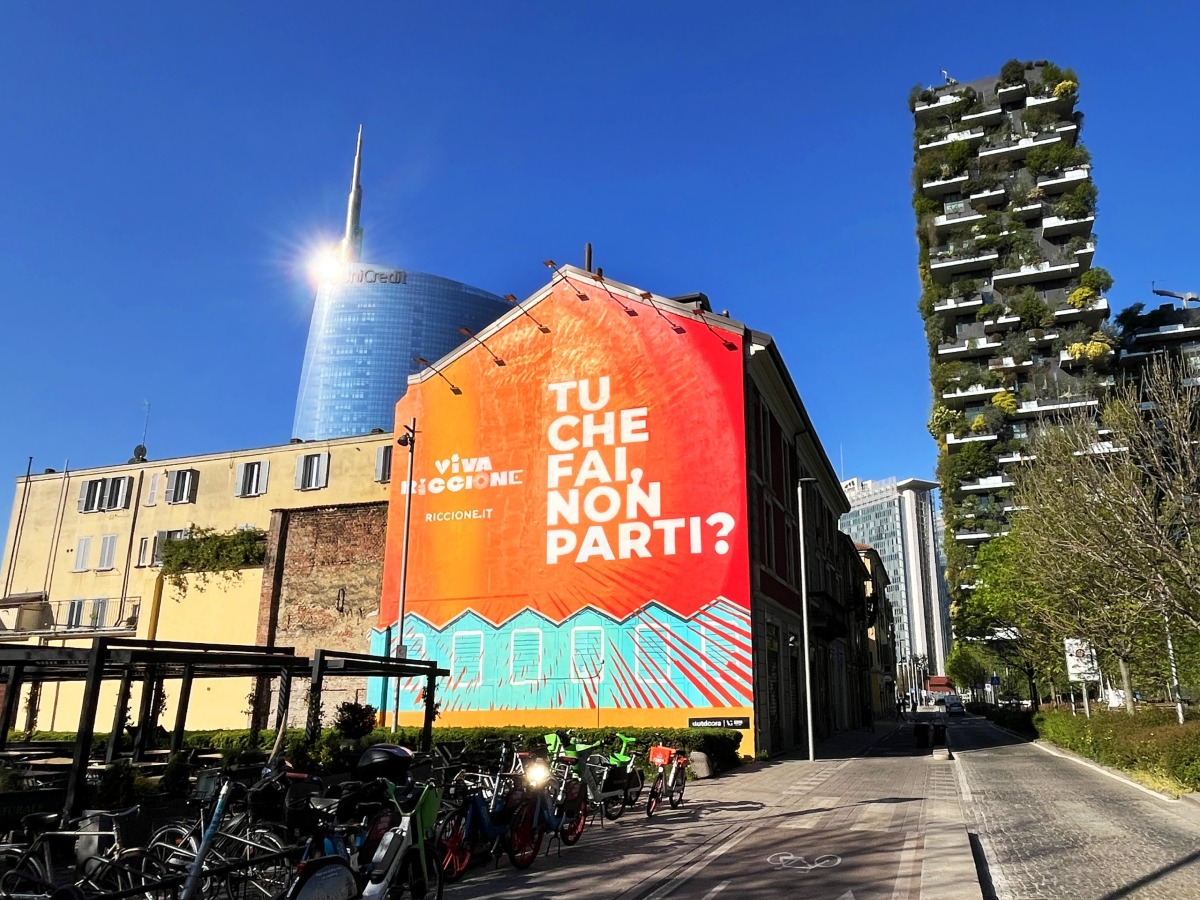 Riccione in mostra a Milano con un maxi murale di 170 metri quadrati - 