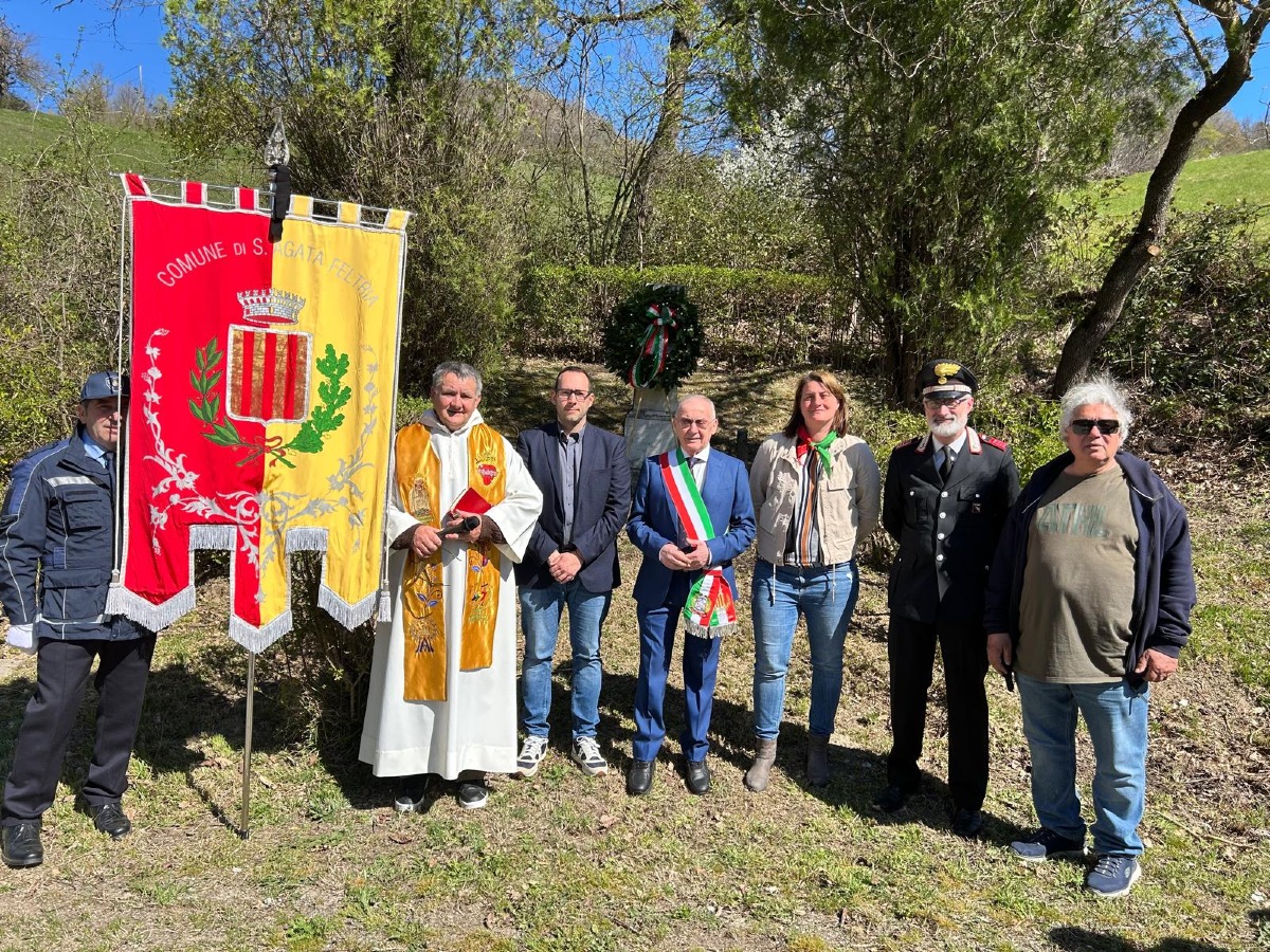 82 anni fa l'eccidio di Ponte Otto Martiri: Sant'Agata ricorda le vittime della strage nazi-fascista - www.altarimini.it RIPRODUZIONE RISERVATA
