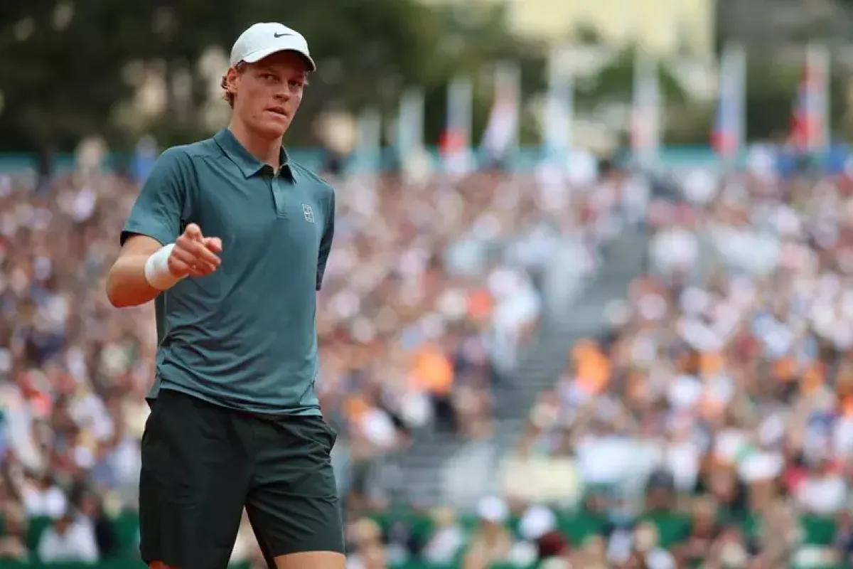 Sinner domina a Montecarlo, ma la testa è già al Roland Garros - © ANSA/AFP