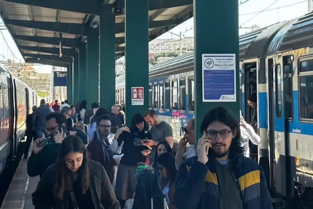 Frana in Molise, riaperta la linea Adriatica - © Ansa