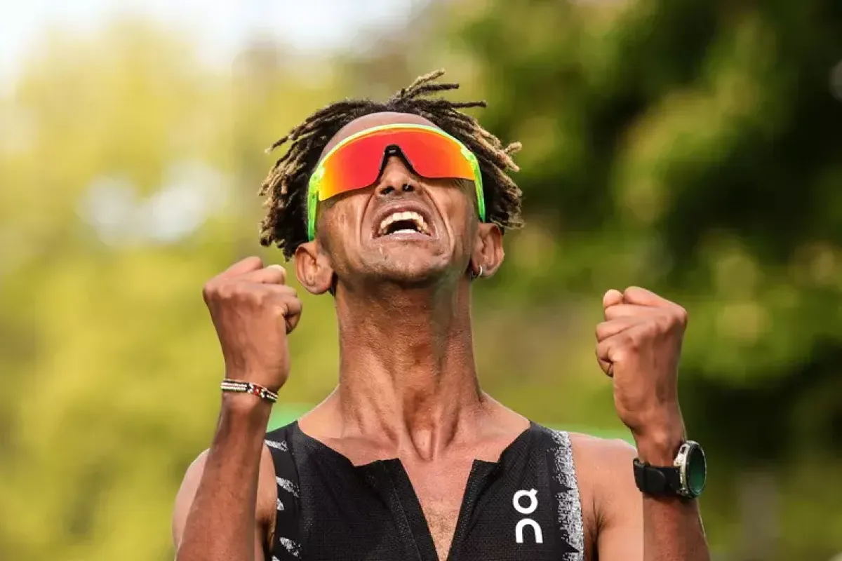 Crippa trionfa a Parigi: storica vittoria italiana in maratona - © Ansa