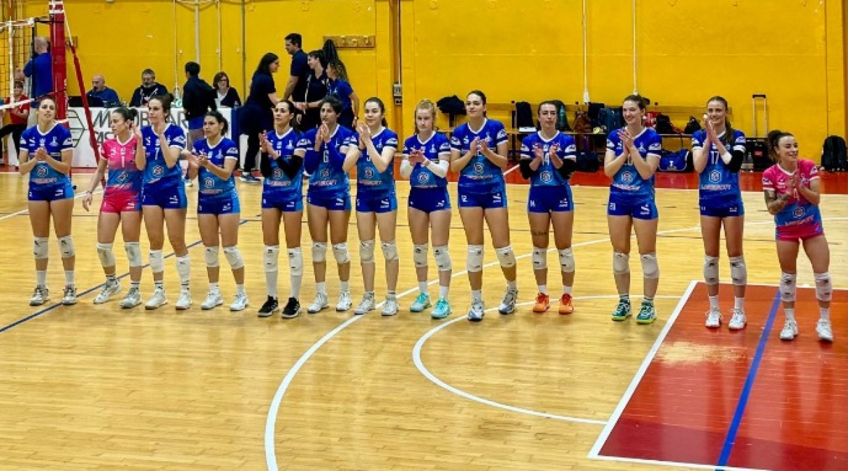Volley B1 femminile: Lasersoft combattiva, ma non basta - 