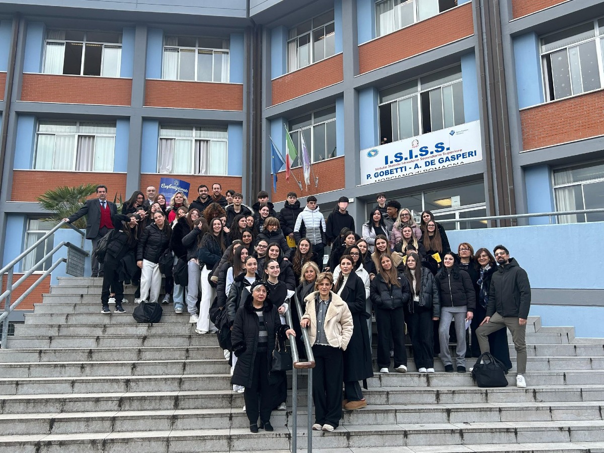 Morciano: studentesse e studenti partecipano al progetto “Sogna in grande, vivi alla pari” - 