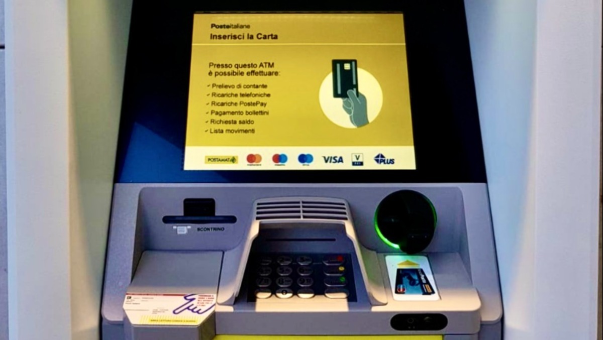 Montecopiolo, alle poste arriva il moderno Postamat con sistema anti clonazione carte - Postamat
