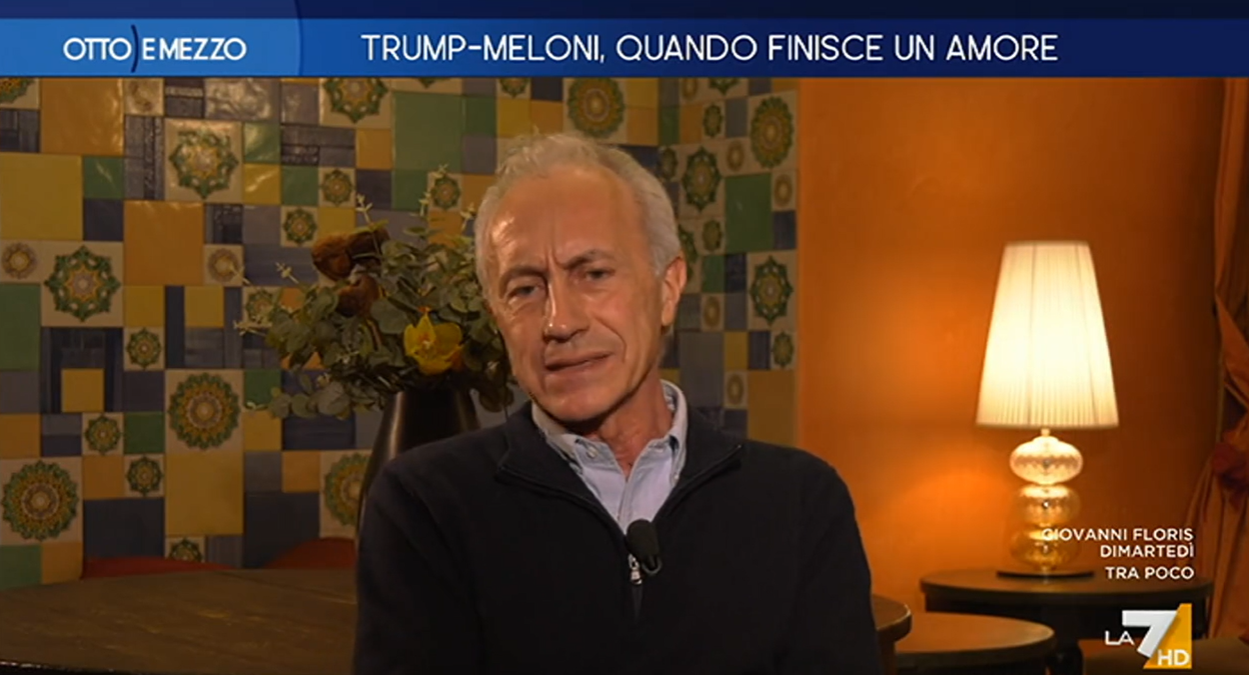 Travaglio attacca i Berlusconi: “Mediaset detta la linea a Forza Italia” - Un fermo immagine della trasmissione