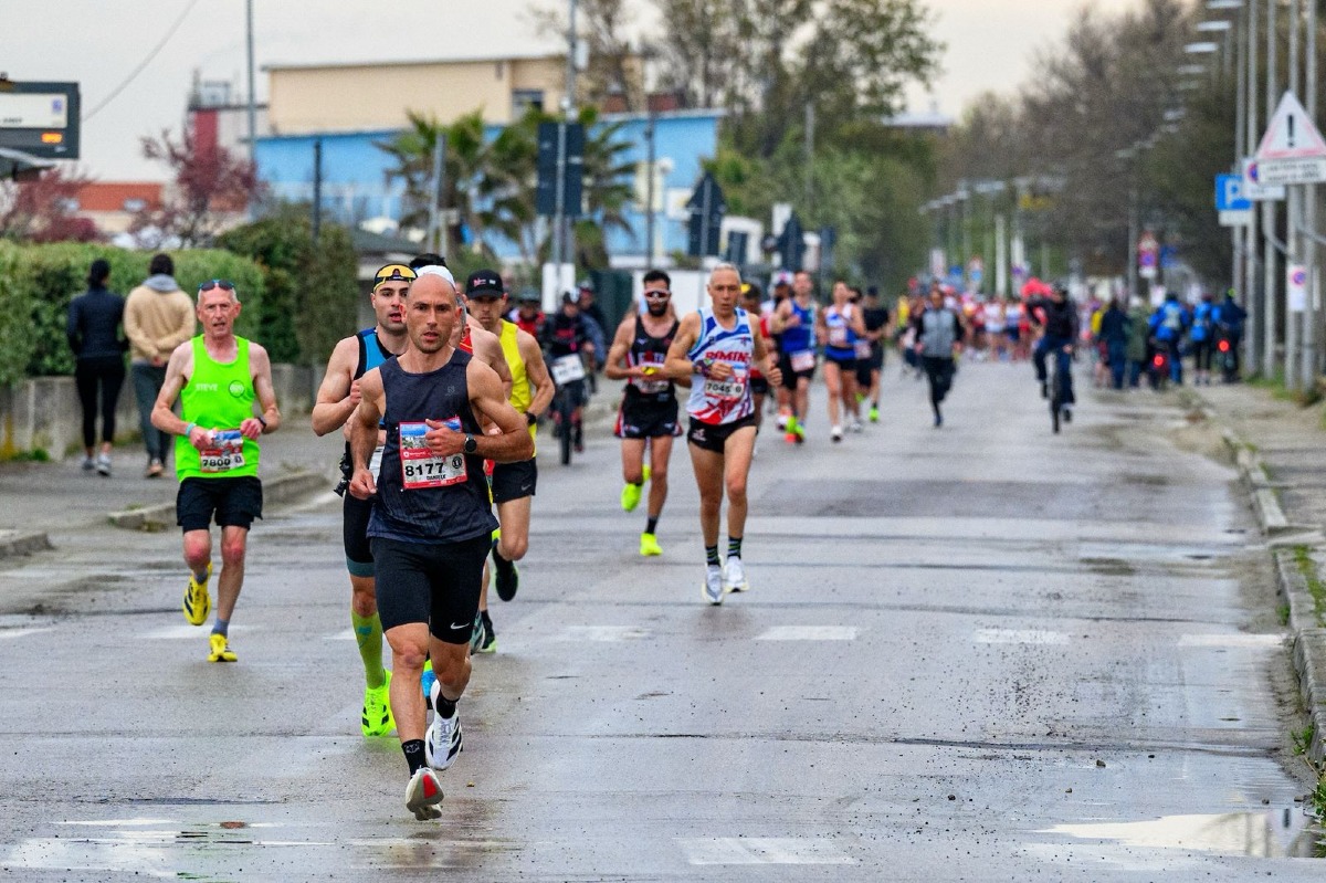 Da Giacobazzi a Moroni: tutti i protagonisti della Rimini Marathon numero undici - 