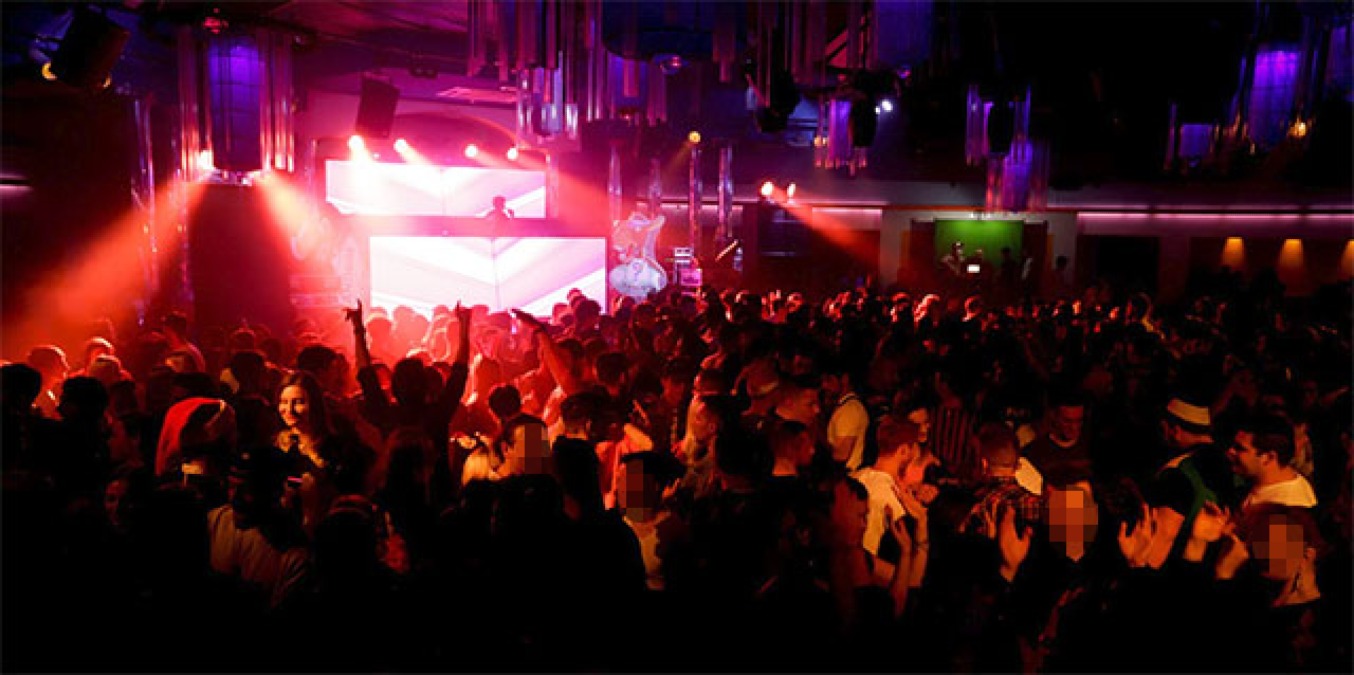 Novafeltria, aggressione fuori dalla discoteca: vietato l'accesso alle aree urbane a 7 giovani - 