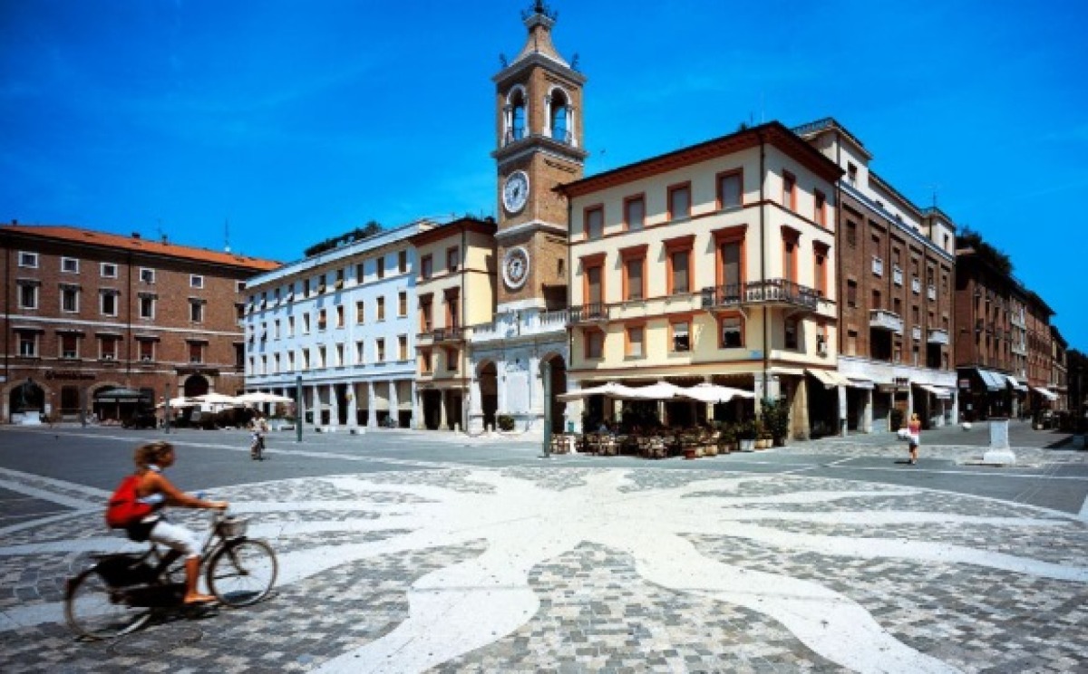 Rimini, turismo in crescita tra 25 aprile e 1° maggio: eventi e sport trainano le presenze - 