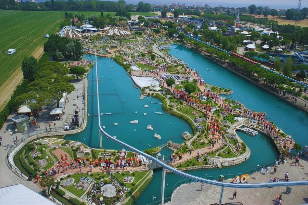 Italia in Miniatura, il 25 aprile un flash mob tricolore per la Festa della Liberazione - 