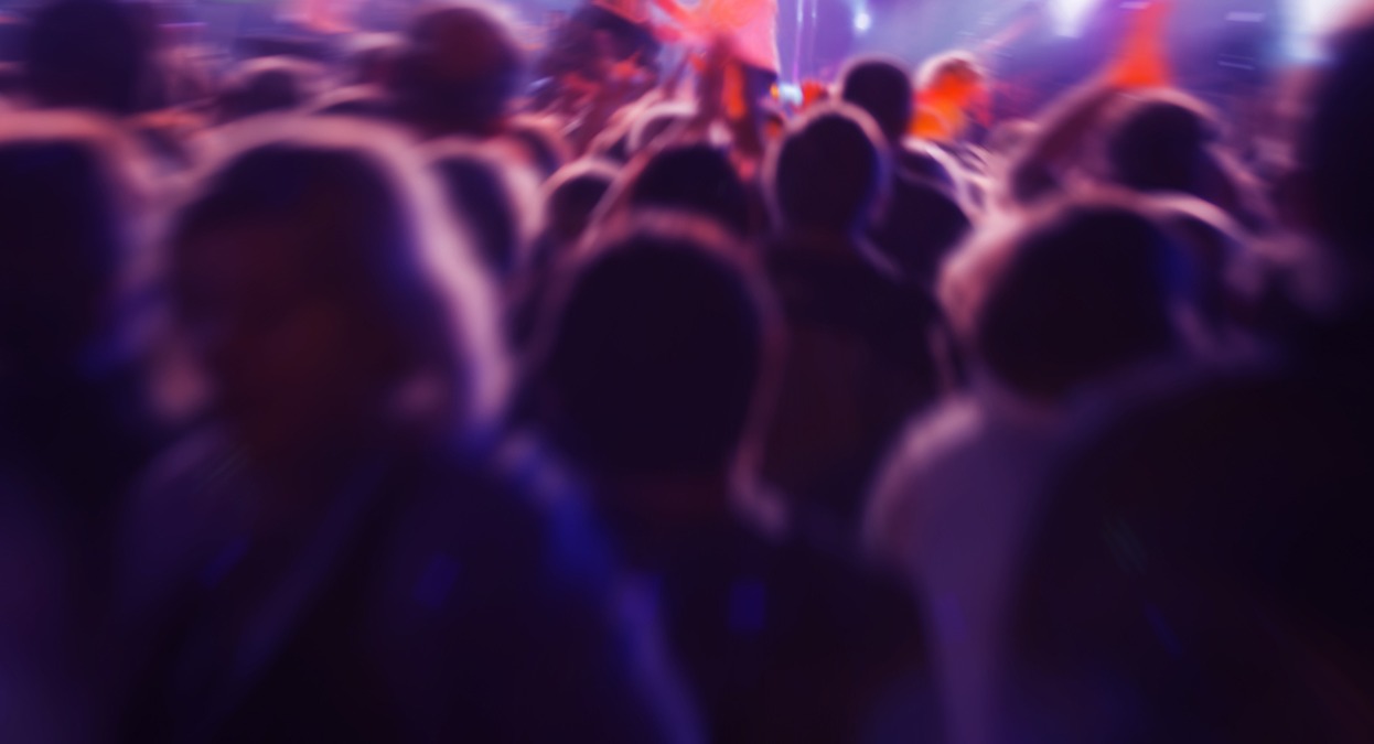 Giovani riminesi contro poliziotti milanesi: la Procura chiede la condanna per rissa - 