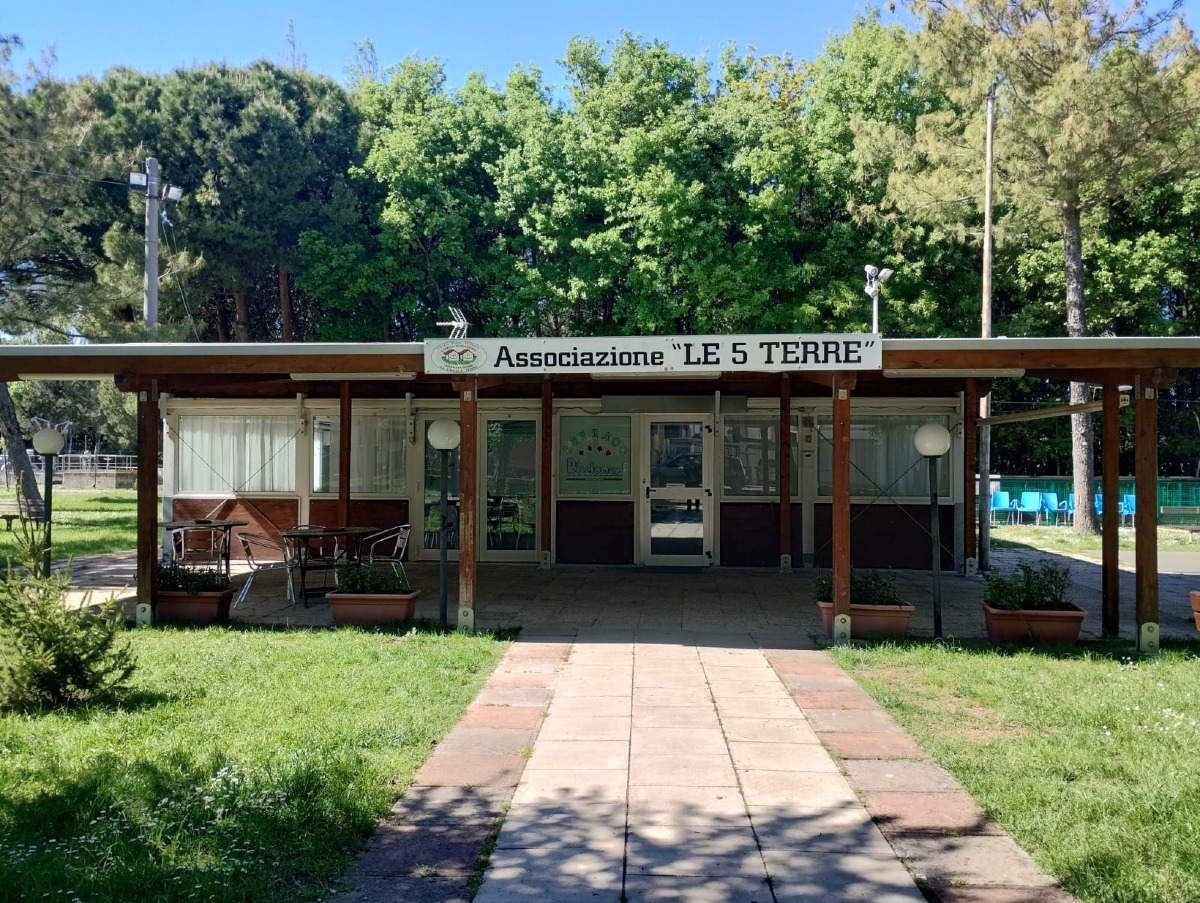 Riccione: festa per la riapertura del Centro di Buon Vicinato “Le 5 Terre” - 