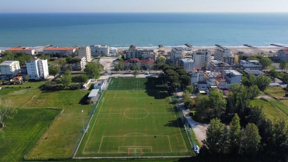 Misano: pronti i nuovi campi da calcio di via dei Platani - 