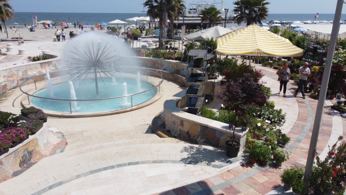 Misano, un mese di eventi per tutti: dal jazz al Festival degli aquiloni - 