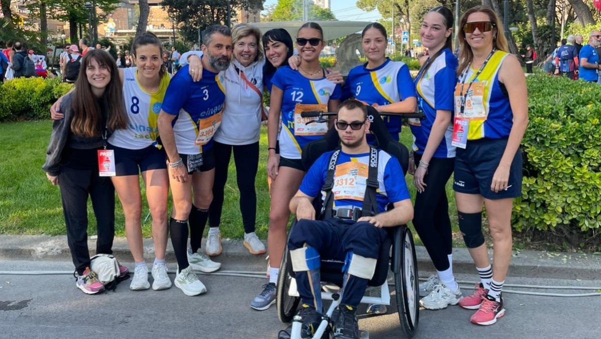 Anche l'Einaudi Molari protagonista della Rimini Marathon: la sfida sportiva di Luca e i suoi amici - 