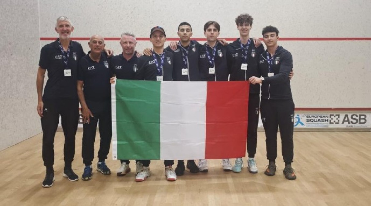 Squash, l'Italia seconda agli Europei maschili a sqaudra di Terza Div. - L'Italia