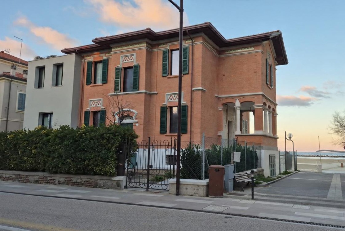 25 Aprile, Arcigay Rimini ricorda Fernanda Bellachioma: "Primo vero arresto politico per omosessualità" - Villa Bavassano, luogo in cui fu arrestata Bellachioma