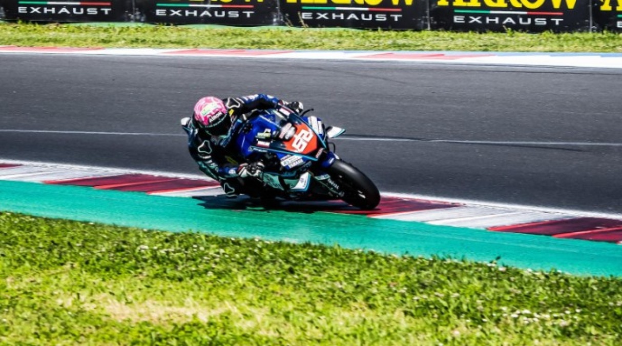 Moto, CIV: doppiette per Delbianco, Zannoni, Bianchi e Rizzi - Una fase della gara di Superbike