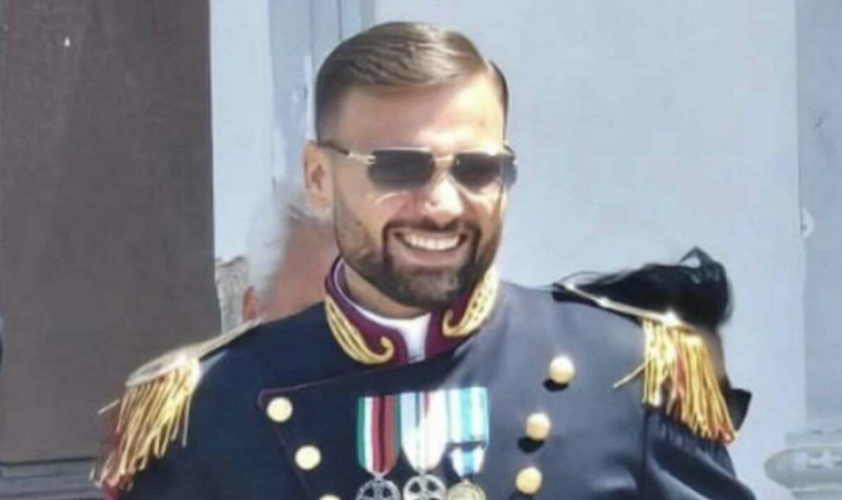 Addio all'agente Francesco Schiavone, stroncato da un malore a soli 38 anni - Il poliziotto Francesco Schiavone