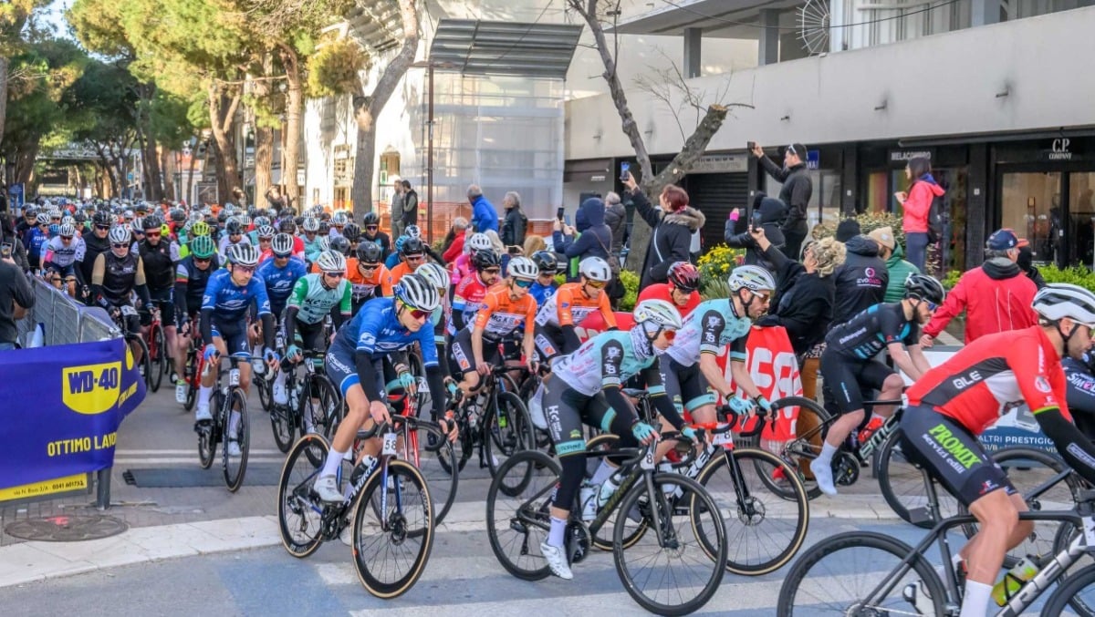 Riccione Cycling Fest: weekend con la Granfondo e il villaggio in piazzale Ceccarini - 