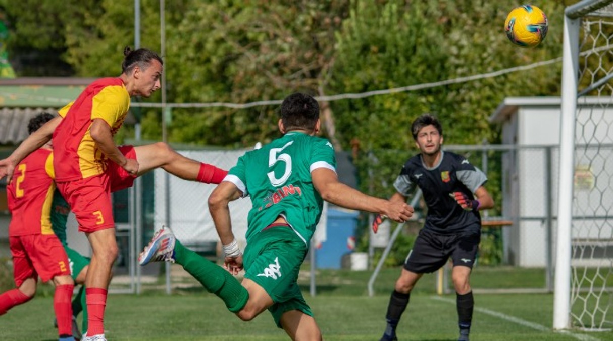 Calcio Prima, Sant'Ermete all'ultimo atto contro il Collinello - Alex Radu