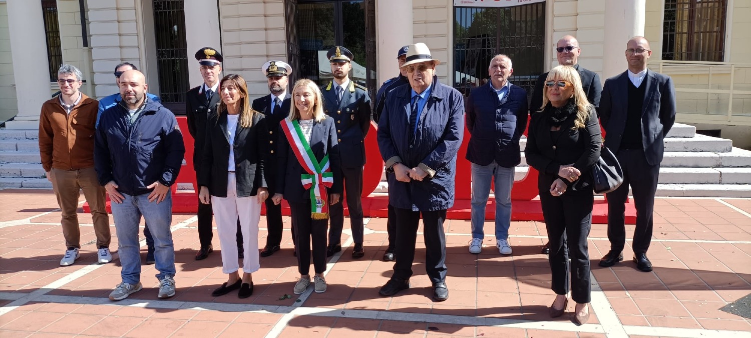 Inaugurata Cattolica in Fiore: "la Regina" diventa un grande giardino urbano - PH BALLANTE